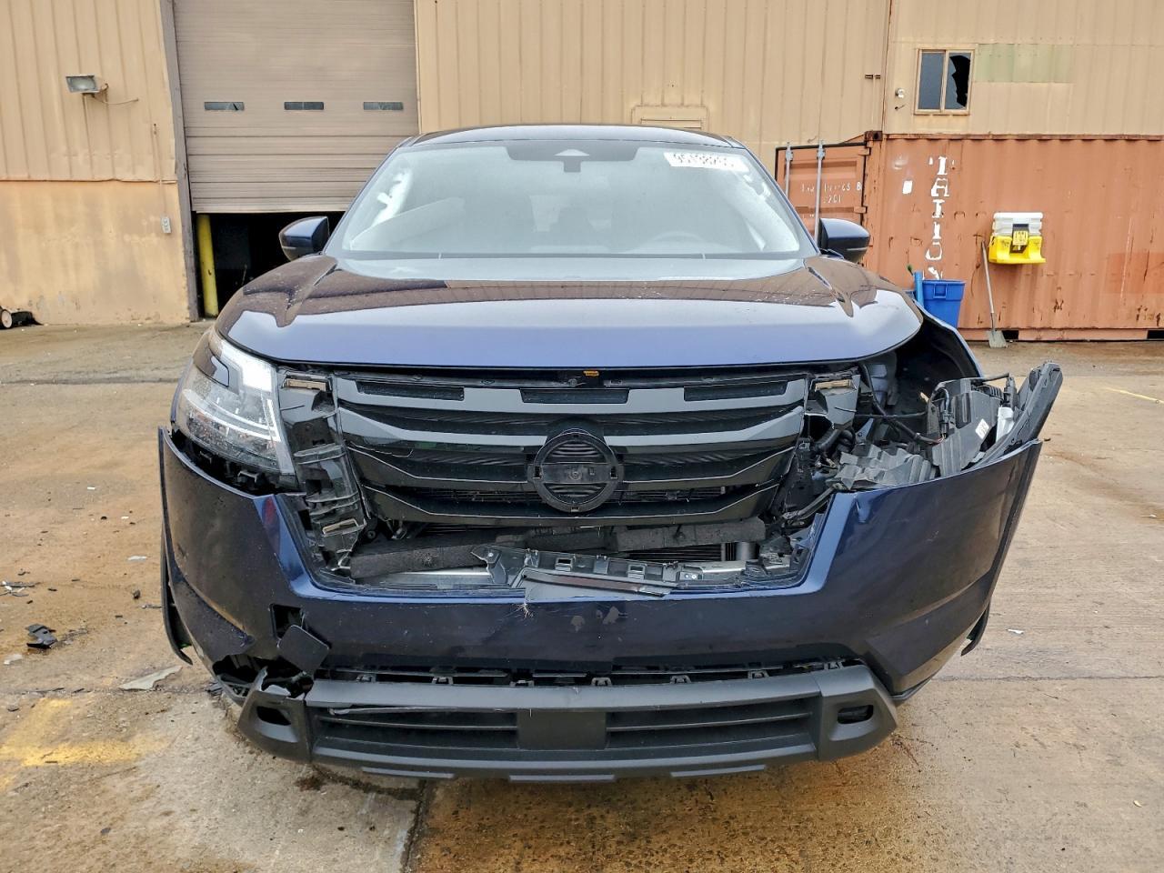 2022 Nissan Pathfinder S - Image 5