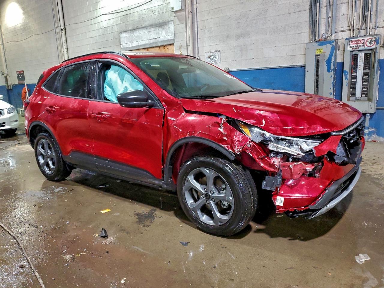 2025 Ford Escape St Line - Image 4