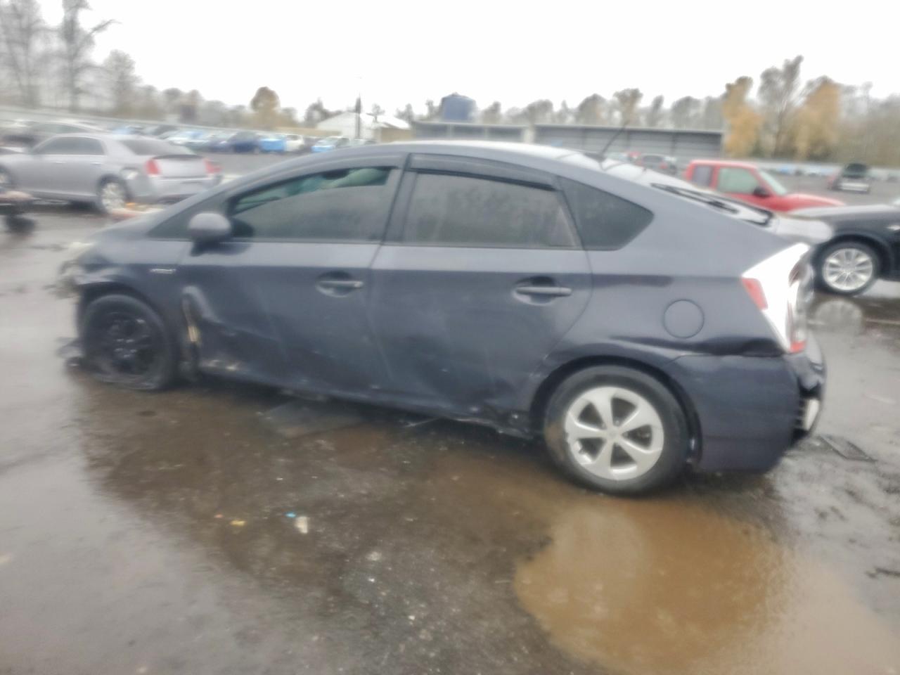 2014 Toyota Prius - Фото 2