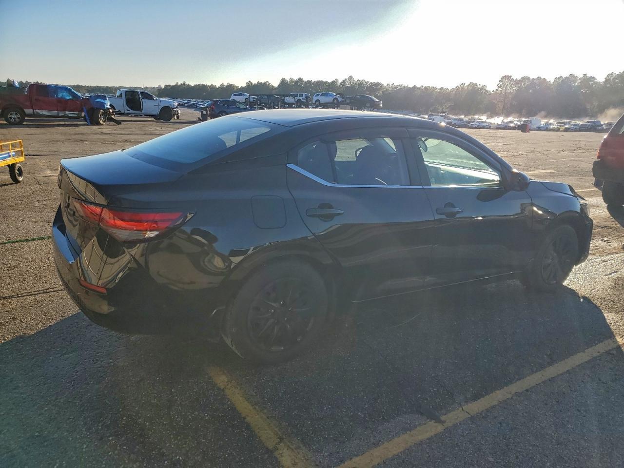 2025 Nissan Sentra S - Фото 3