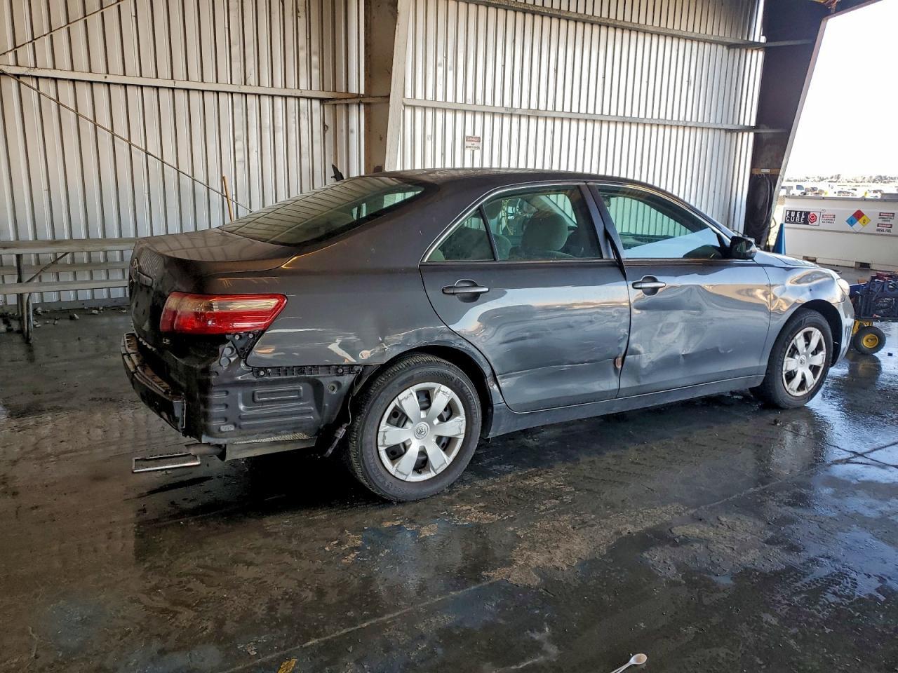 2009 Toyota Camry - Фото 3