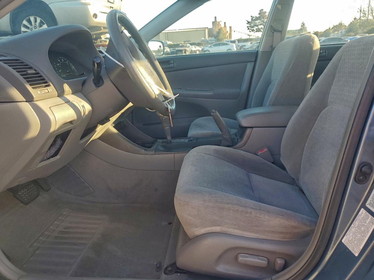 2002 Toyota Camry - Image 7