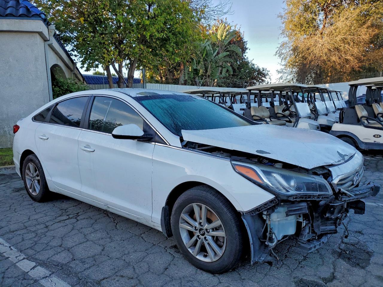 2015 Hyundai Sonata Se - Image 4