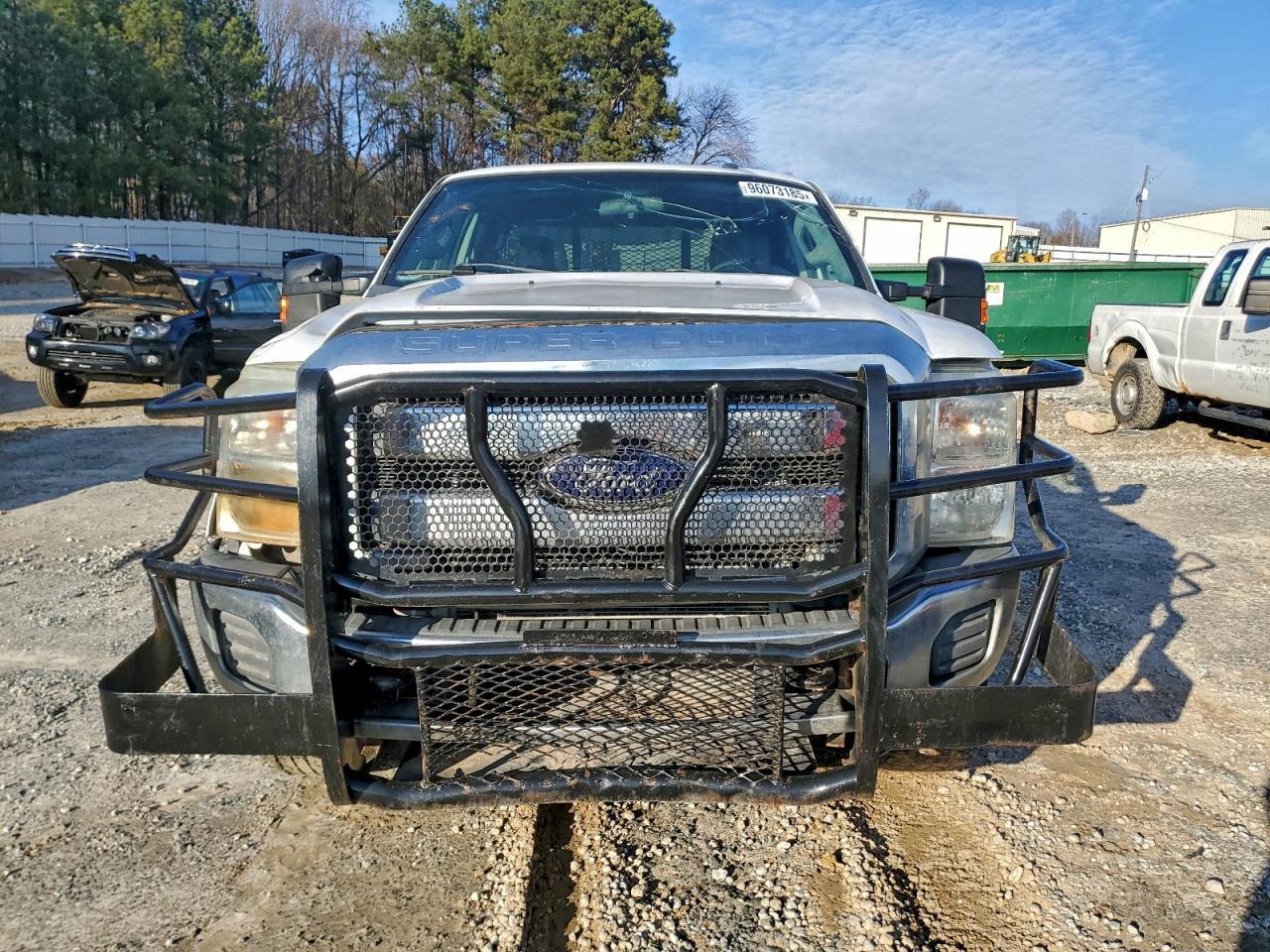 2016 Ford F250 Flatbed Truck - Фото 5