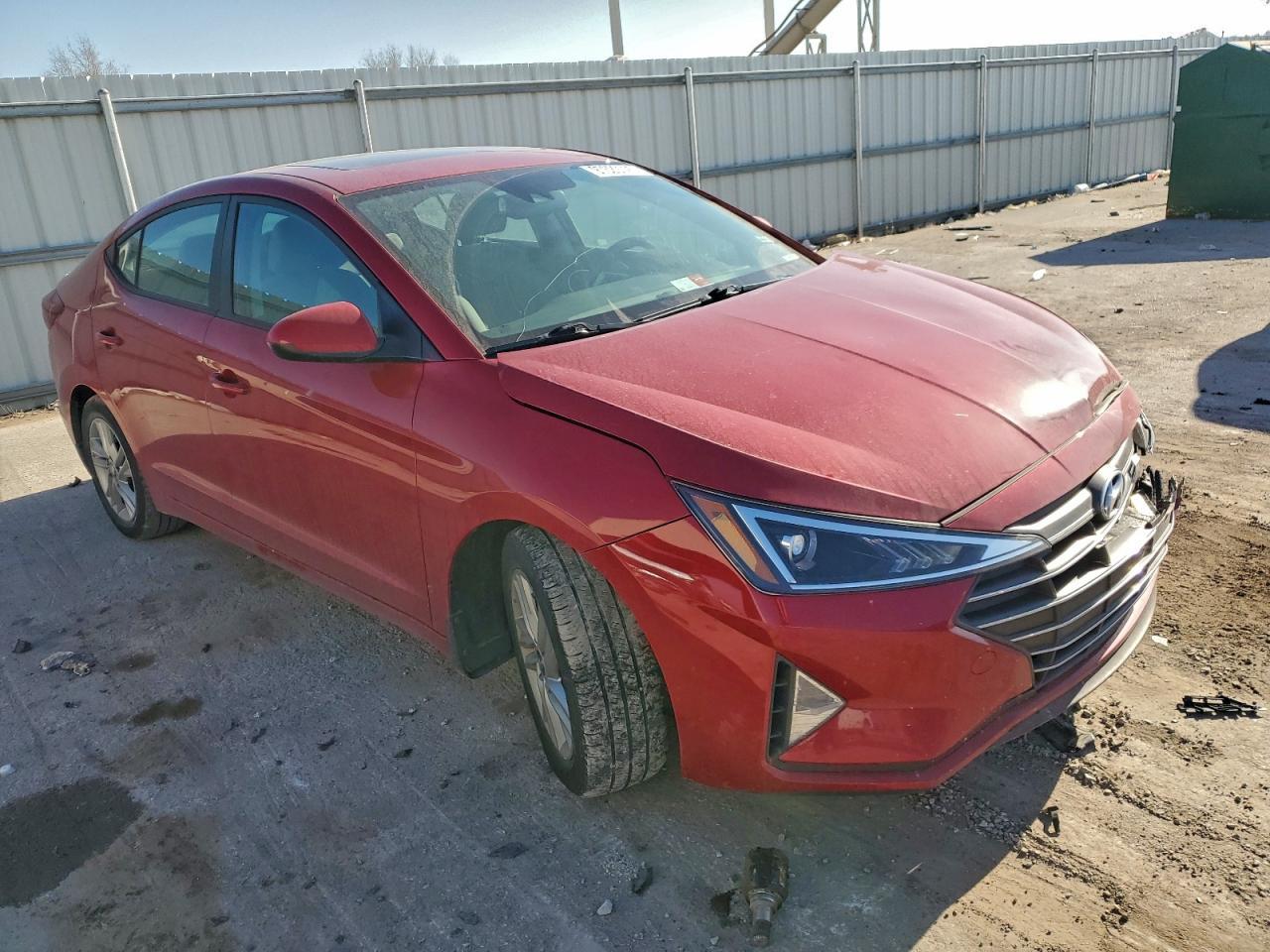 2020 Hyundai Elantra - Фото 4