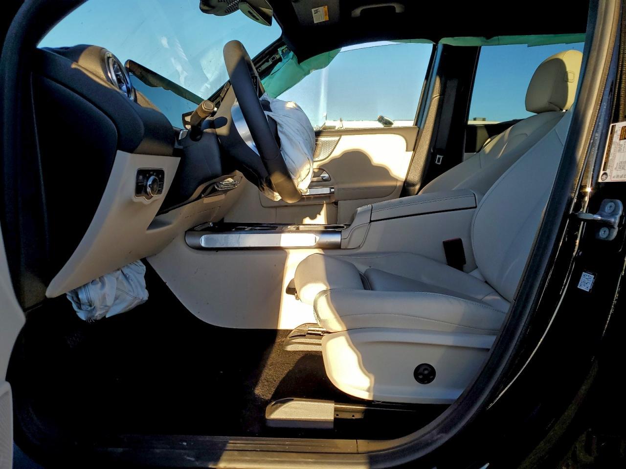 2025 Mercedes-Benz Eqb 250+ - Image 7