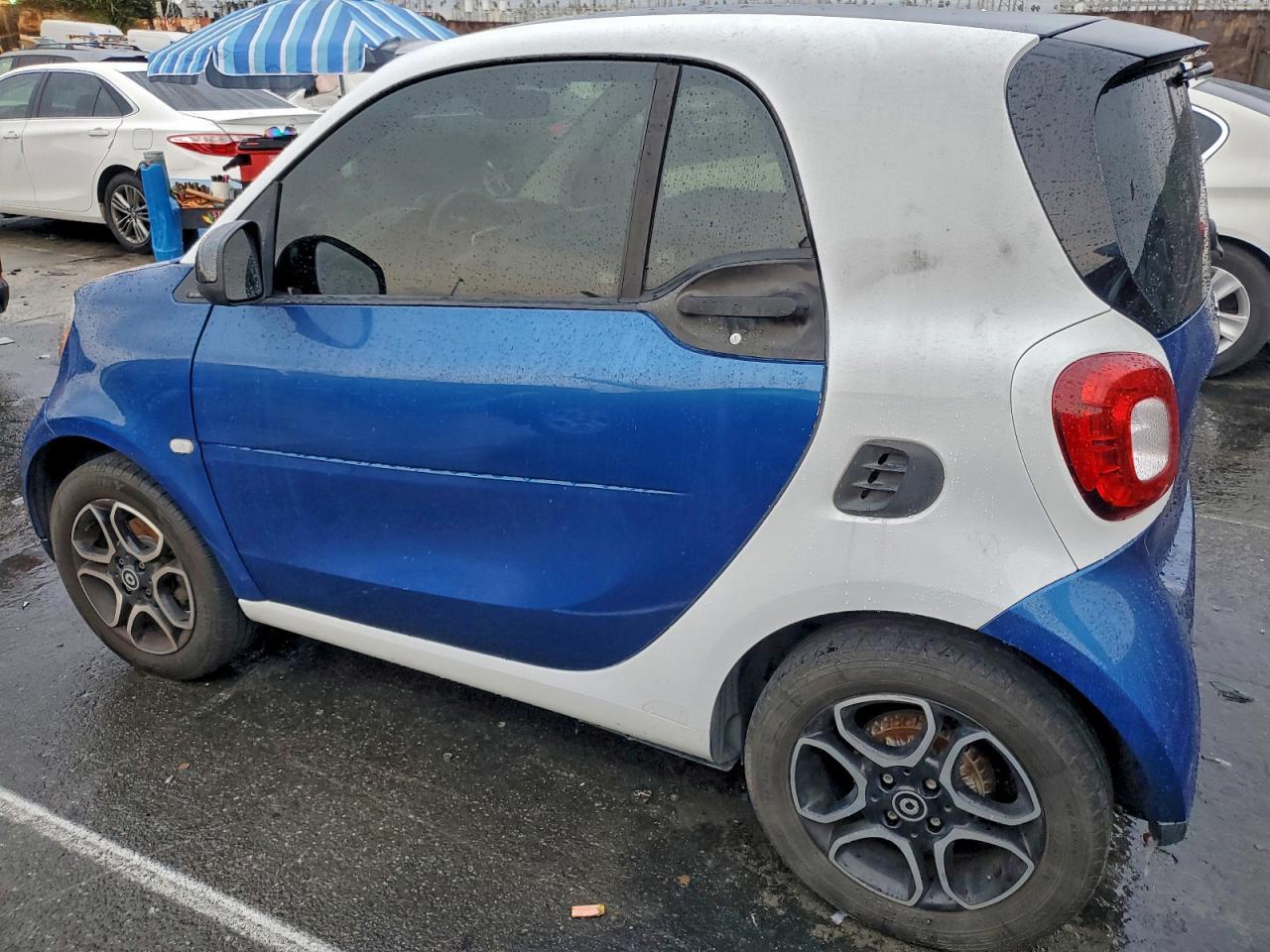 2016 Smart Fortwo - Image 2