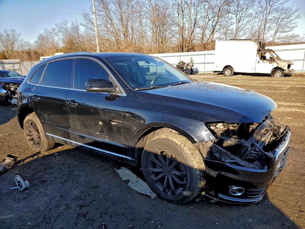 2013 Audi Q5 Premium Plus - Image 4