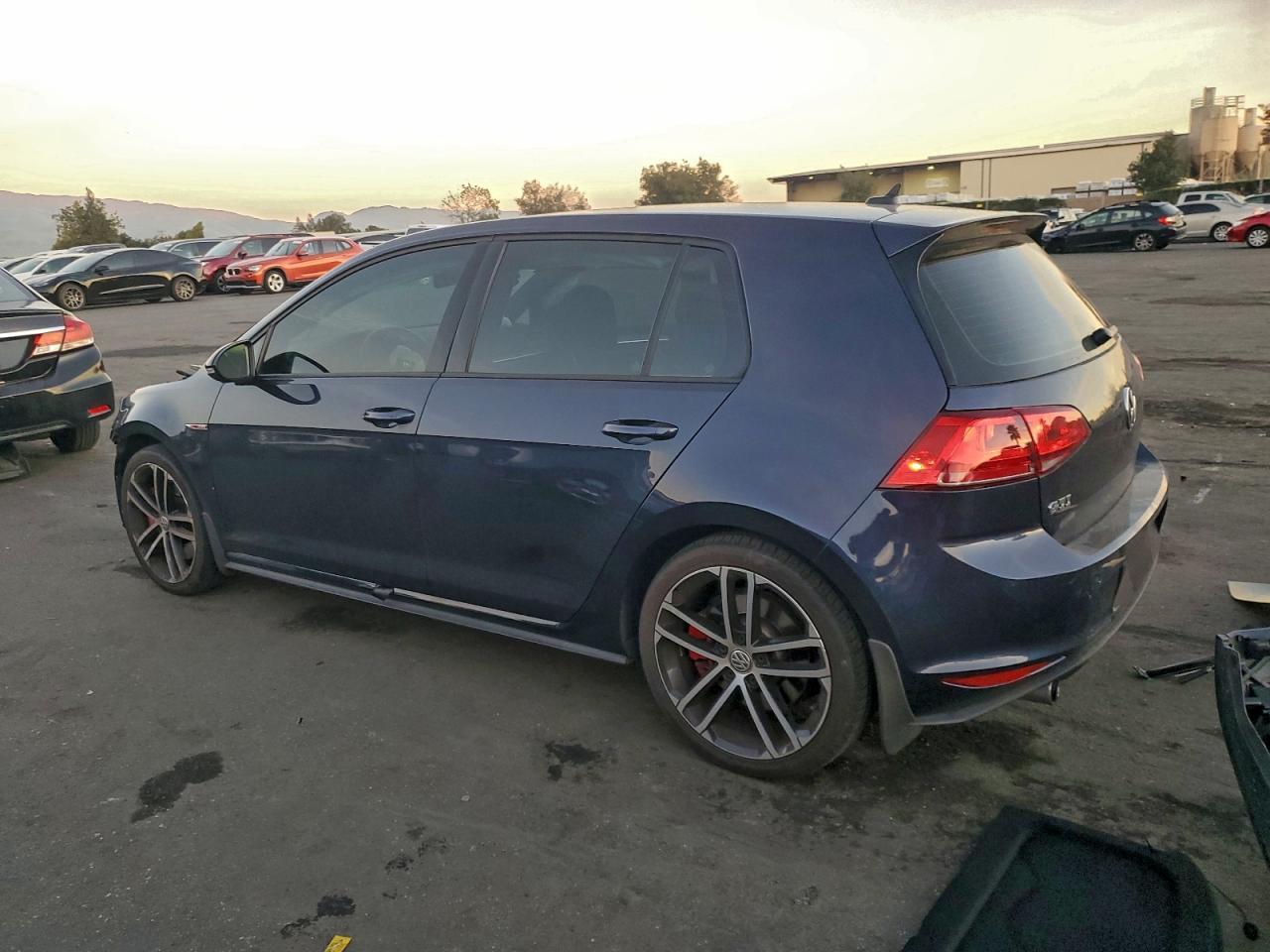 2017 Volkswagen Gti S/Se - Фото 2