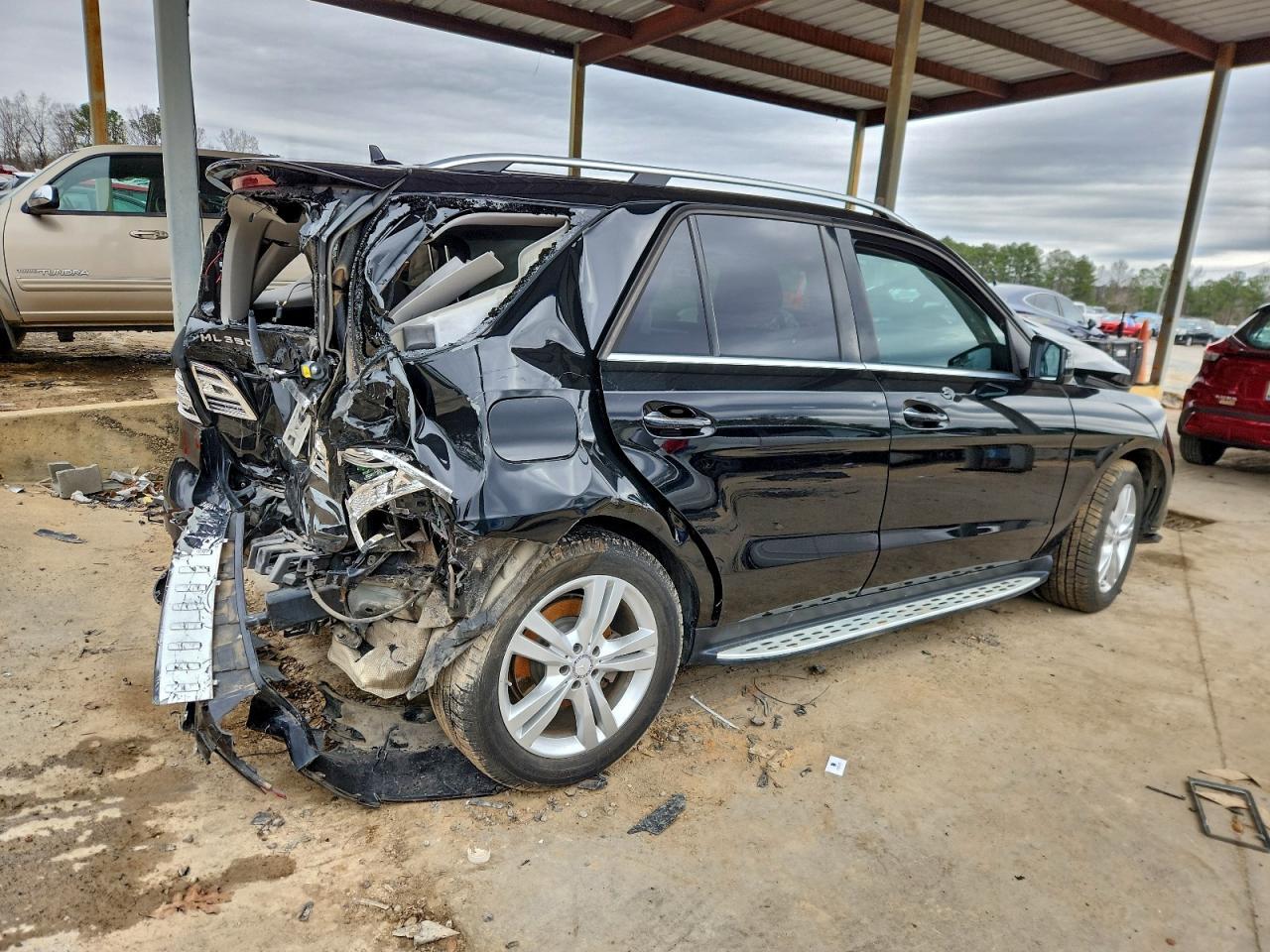 2013 Mercedes-Benz Ml 350 4Matic - Image 3