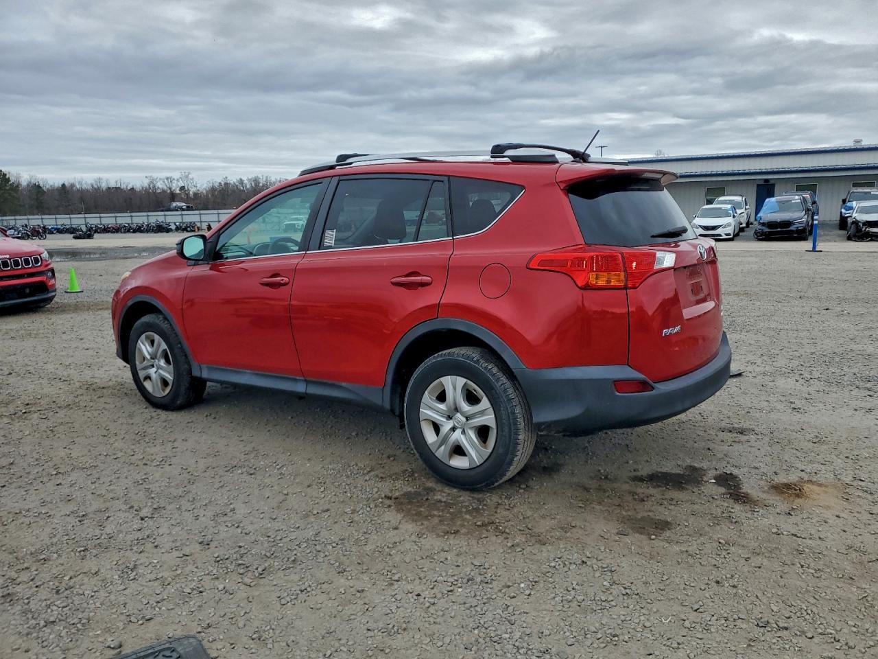 2015 Toyota Rav4 Le - Фото 2