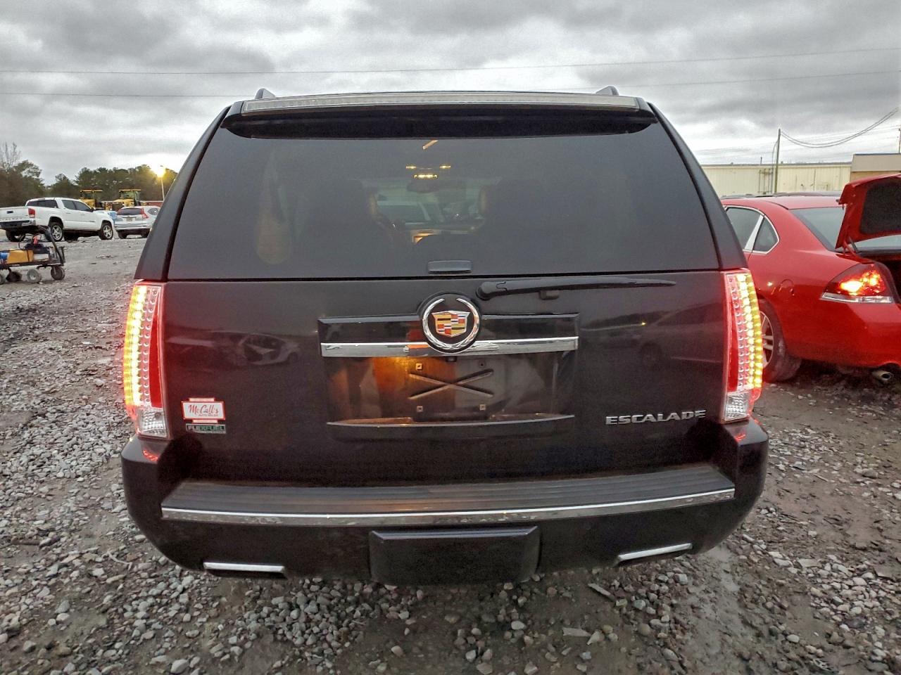 2012 Cadillac Escalade - Фото 6