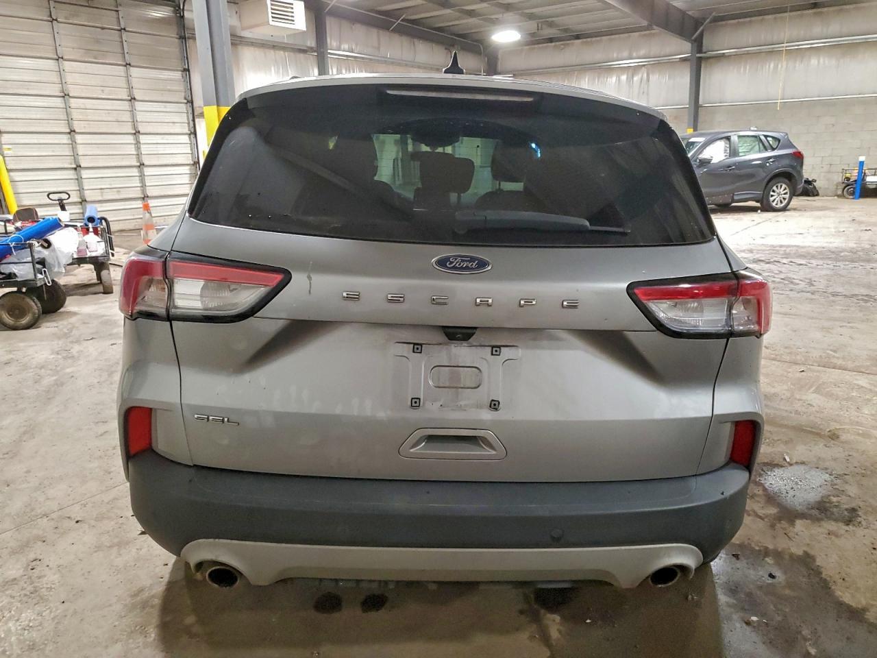 2021 Ford Escape Sel - Фото 6