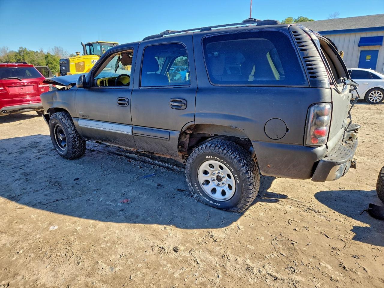 2001 Chevrolet Tahoe K1500 - Фото 2