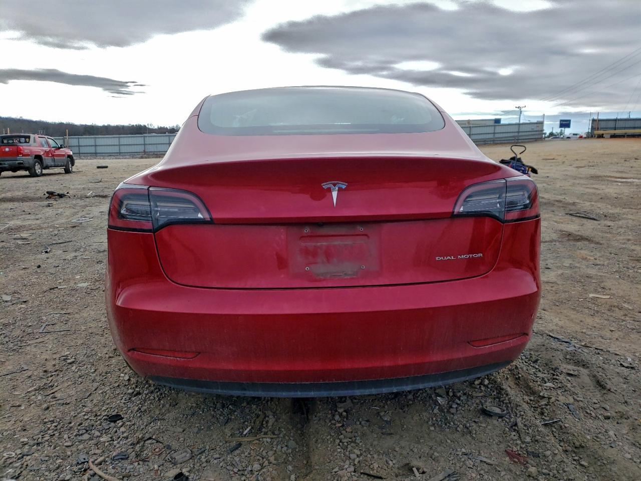 2018 Tesla Model 3 - Image 6