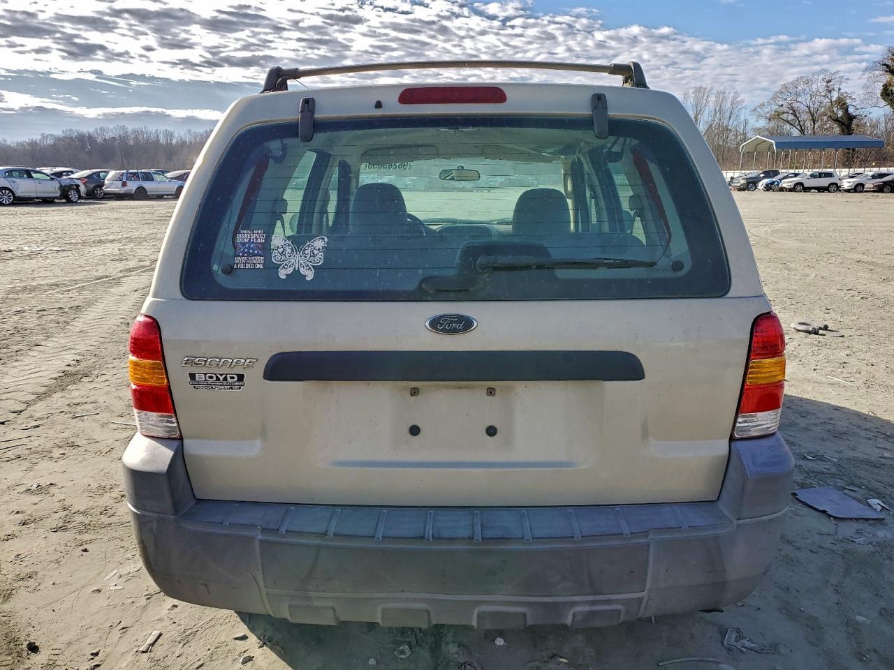2005 Ford Escape Xls - Фото 6