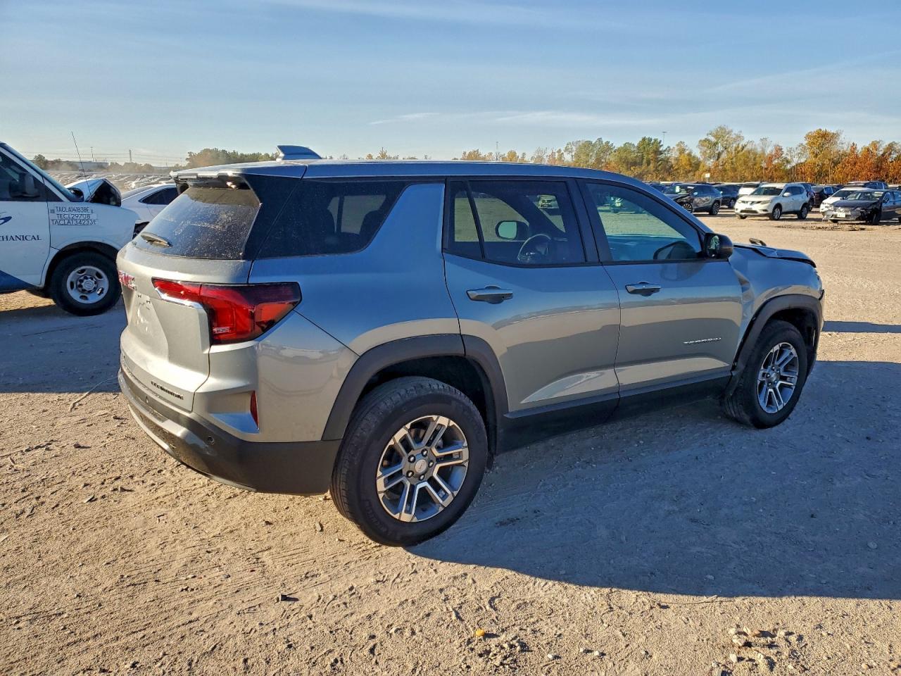 2025 GMC Terrain Elevation - Фото 3