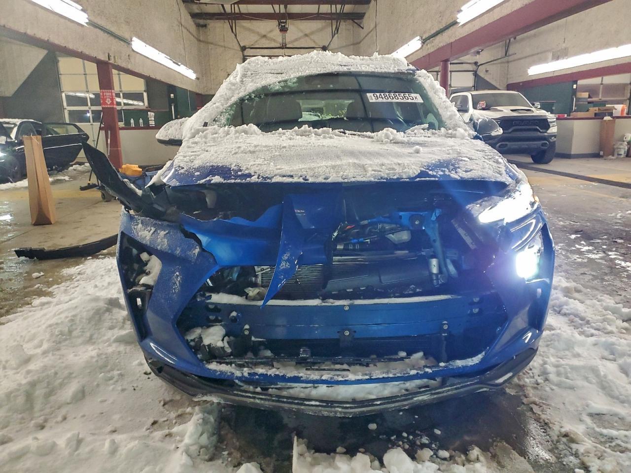 2023 Chevrolet Bolt Euv Premier - Фото 5