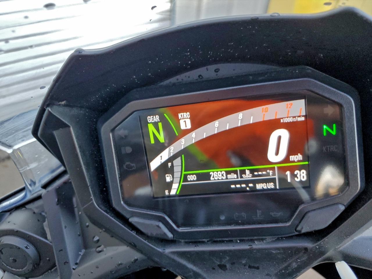 2025 Kawasaki Ex650 R - Фото 7