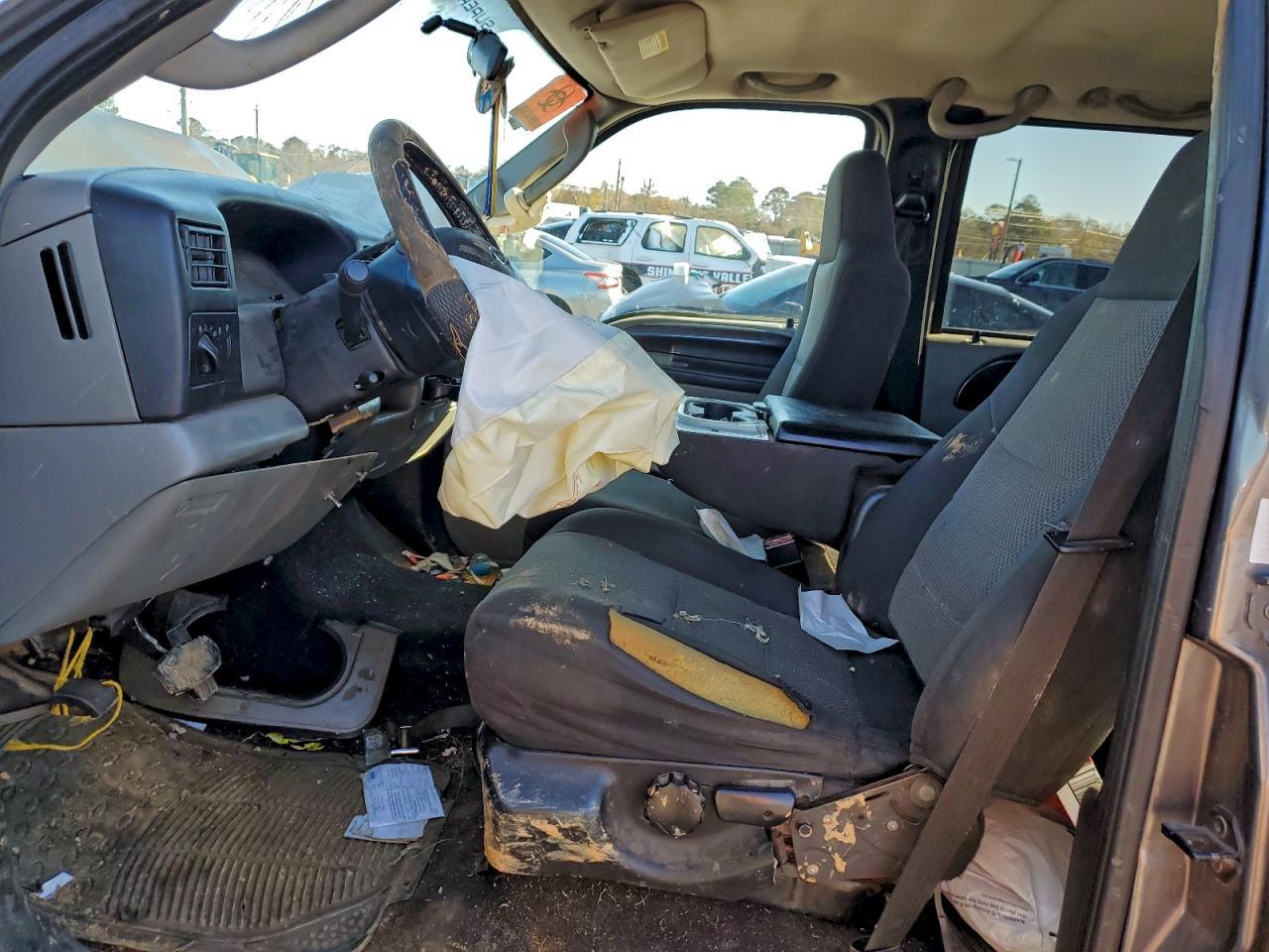 2003 Ford F250 Super Duty - Фото 7