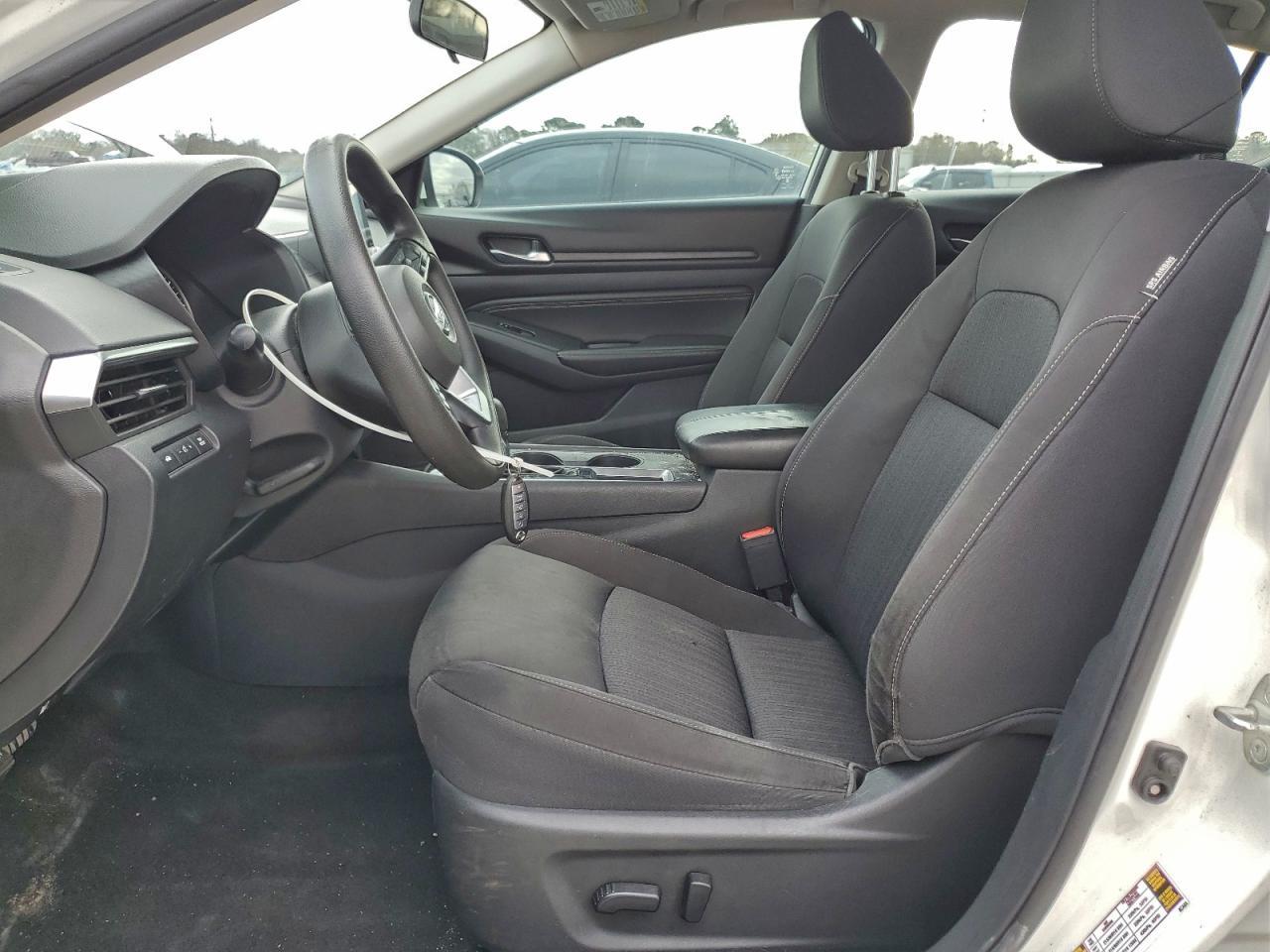 2020 Nissan Altima S - Image 7