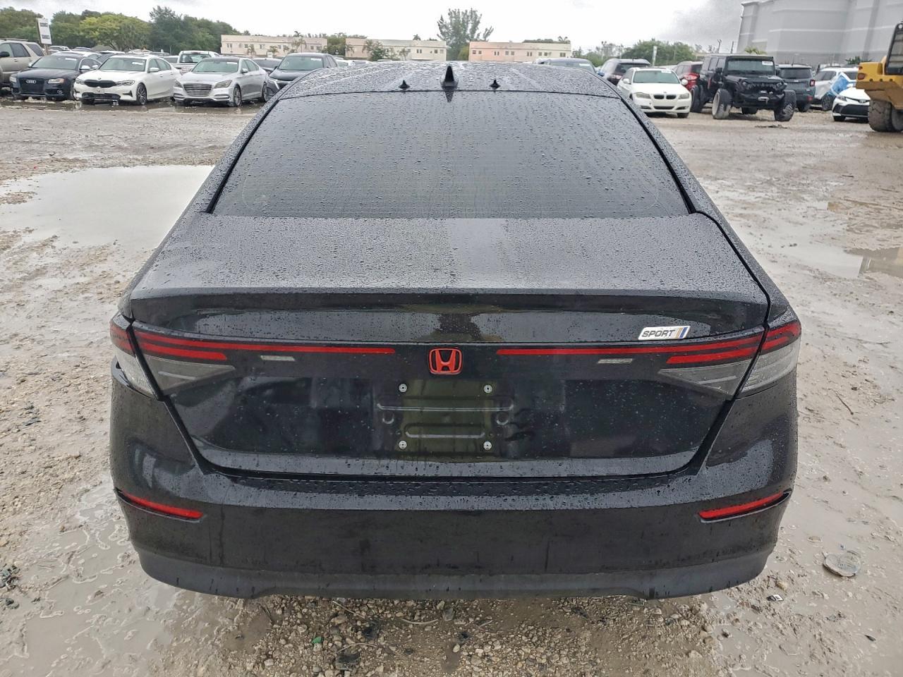 2025 Honda Accord Se - Image 6