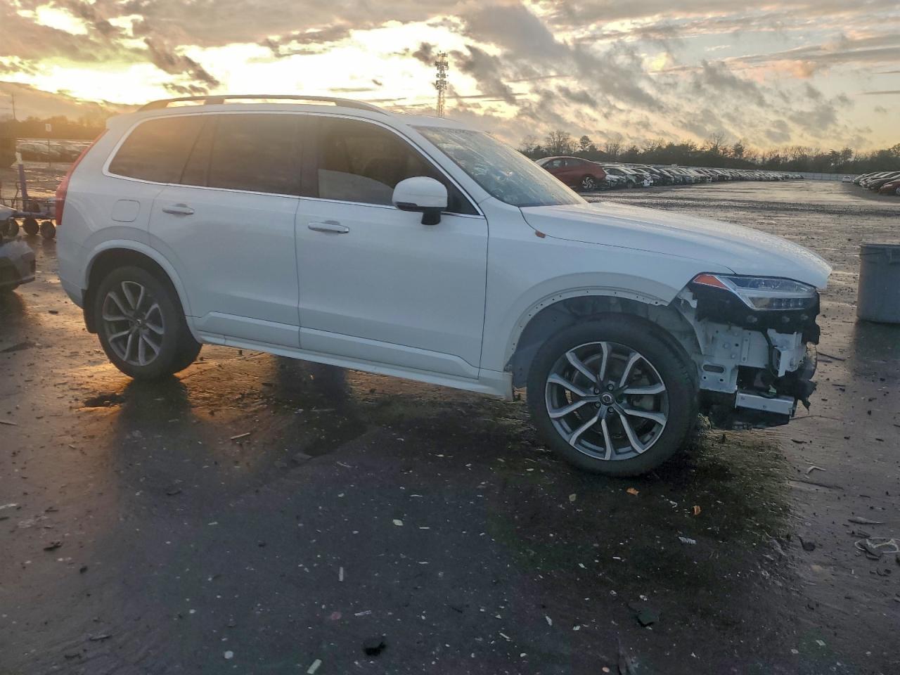 2019 Volvo Xc90 T6 Momentum - Image 4