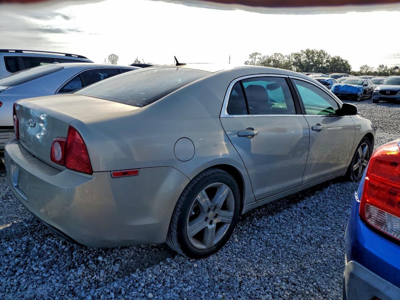 2011 Chevrolet Malibu 2Lt - Фото 3