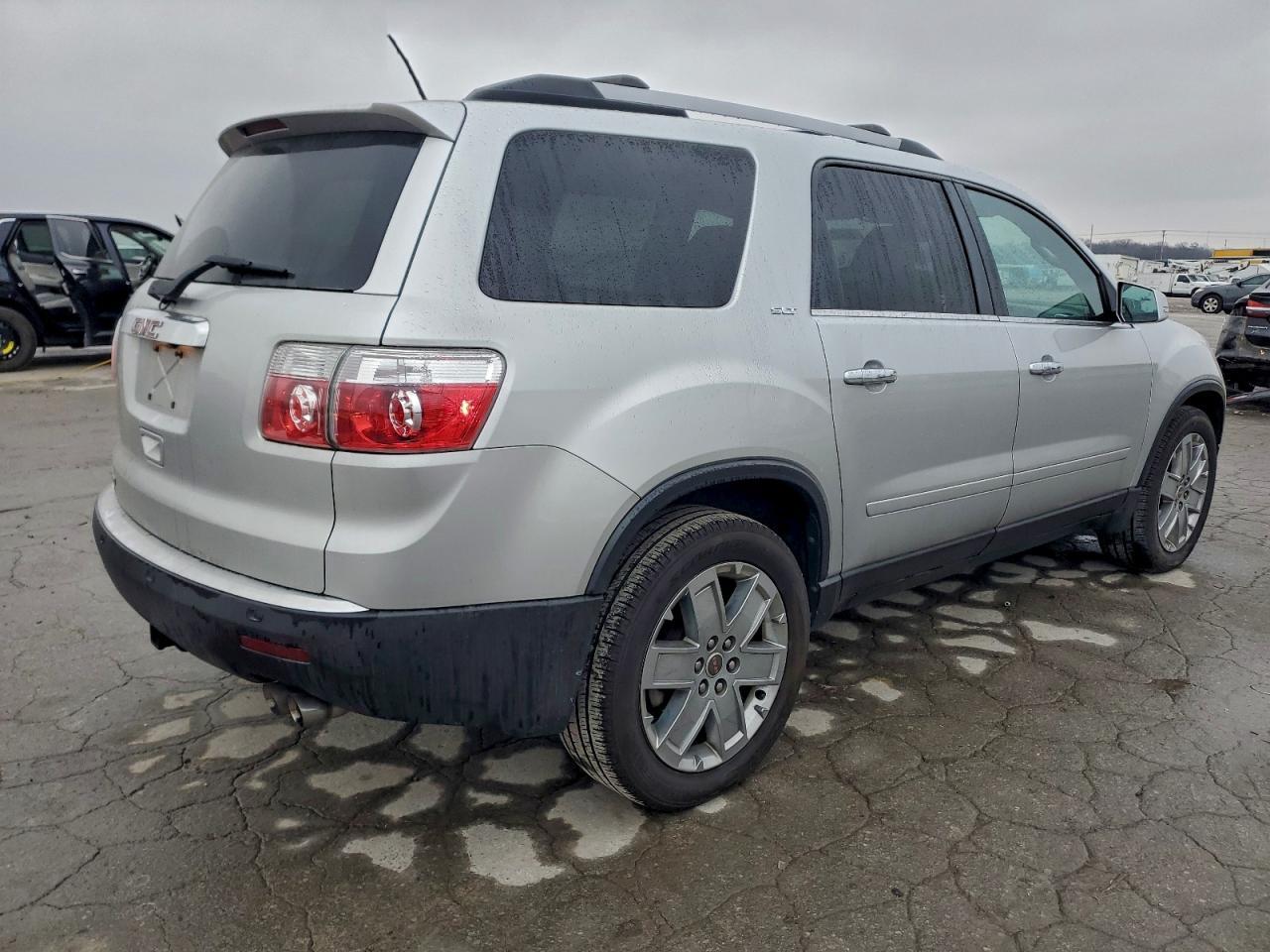 2010 GMC Acadia Slt-2 - Image 3