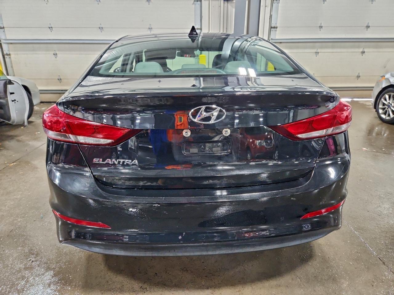 2017 Hyundai Elantra Se - Image 6
