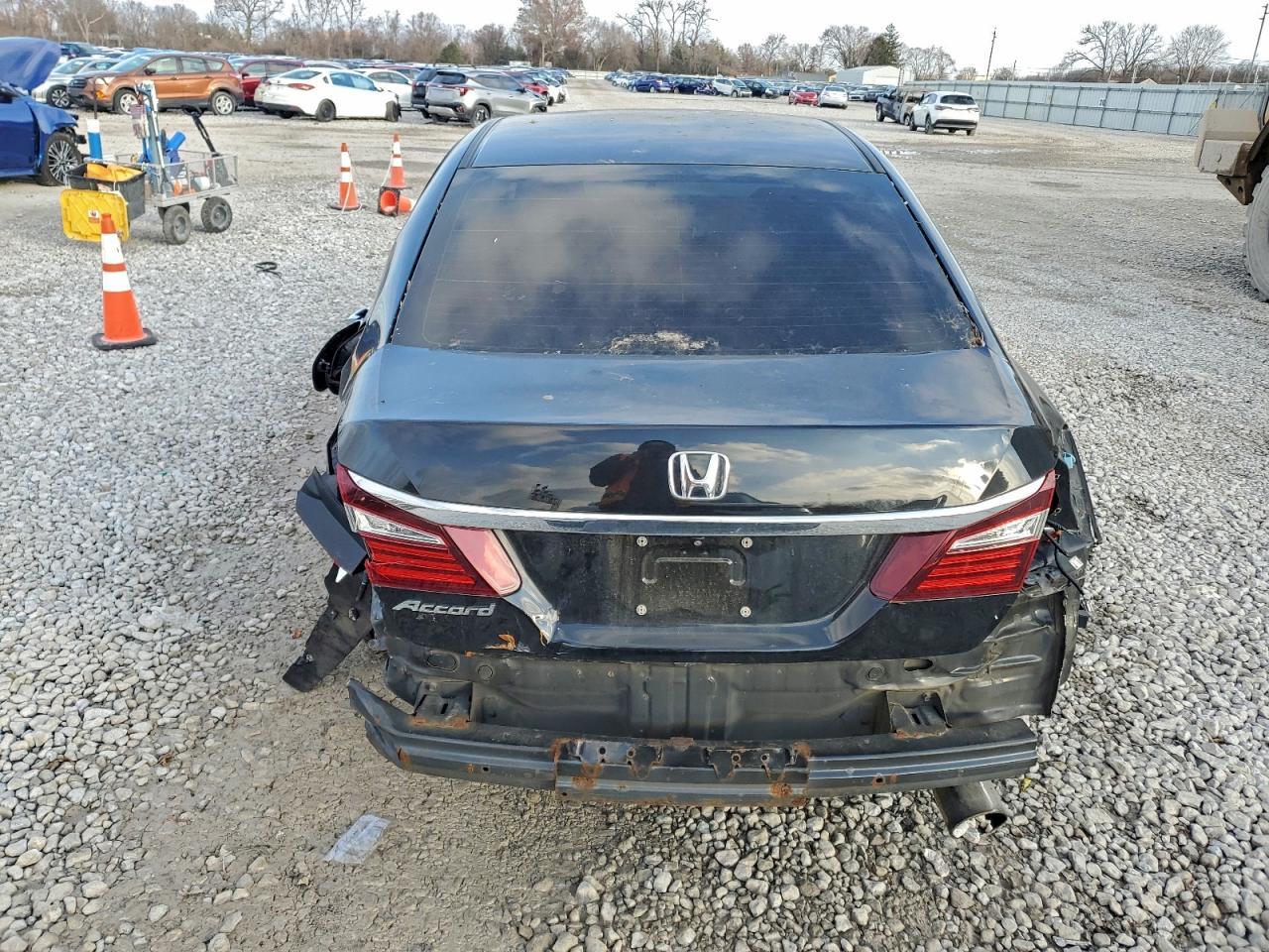 2016 Honda Accord Lx - Image 6