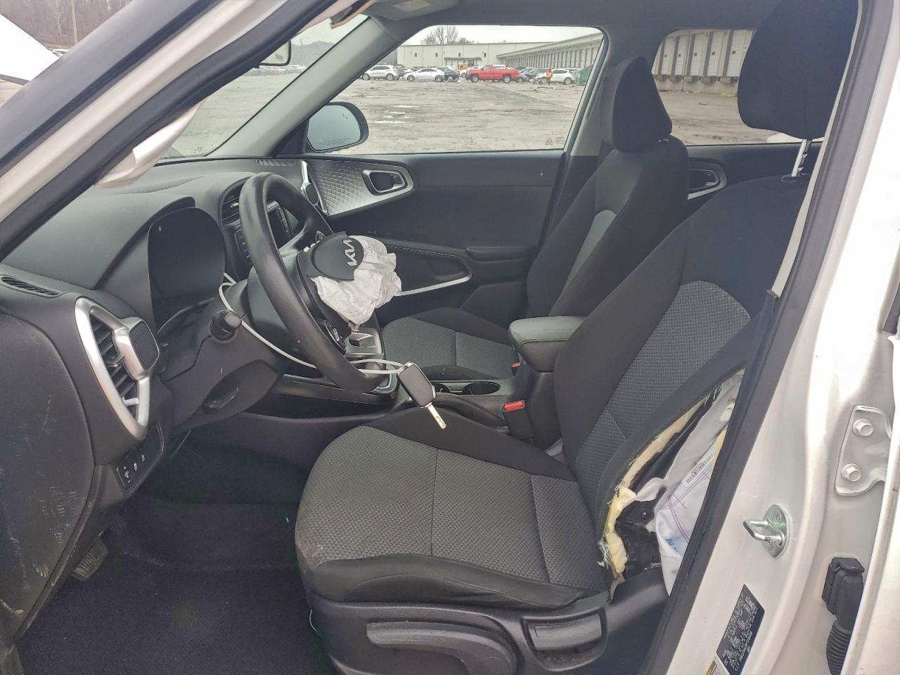 2023 Kia Soul Lx - Image 7