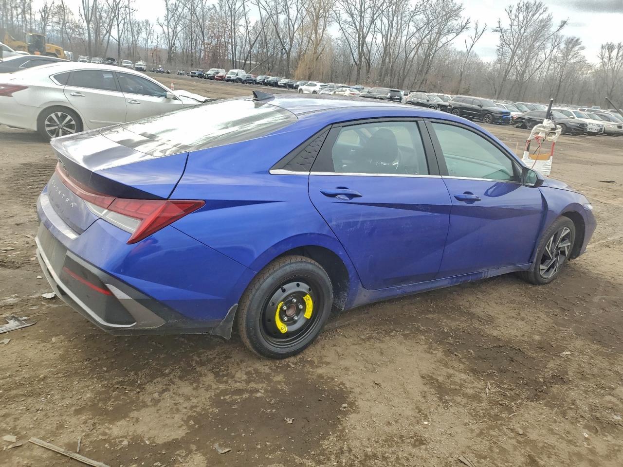 2024 Hyundai Elantra Sel - Фото 3