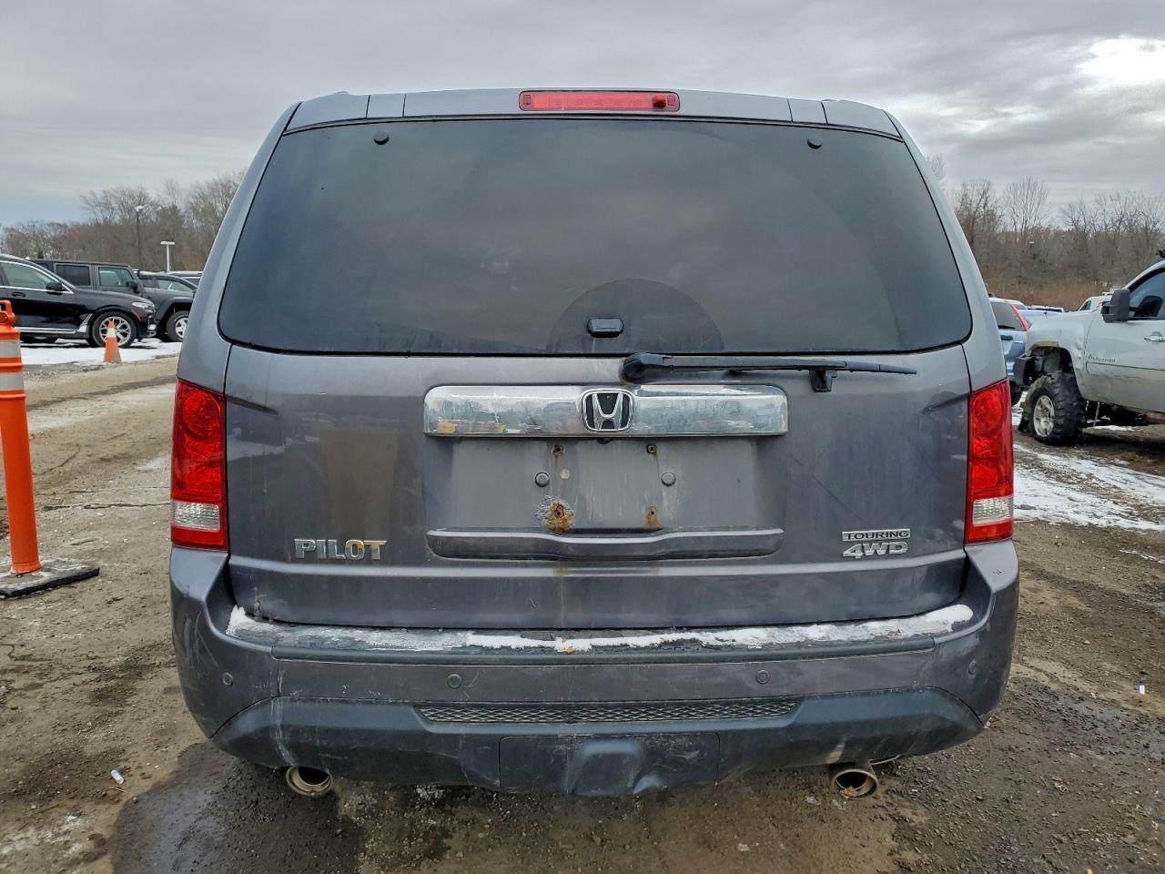 2015 Honda Pilot Touring - Image 6