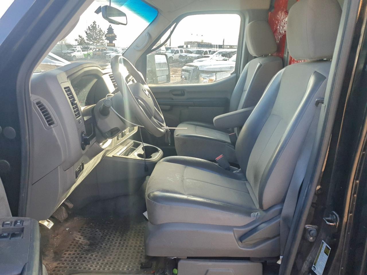2016 Nissan Nv 2500 Utility / Service Van - Фото 7