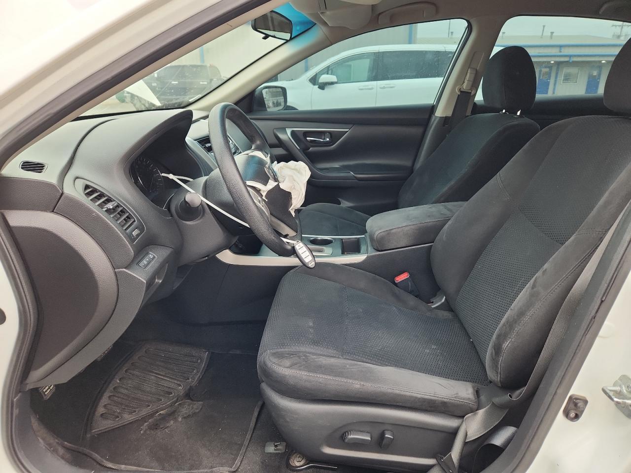 2015 Nissan Altima 2.5 - Фото 7