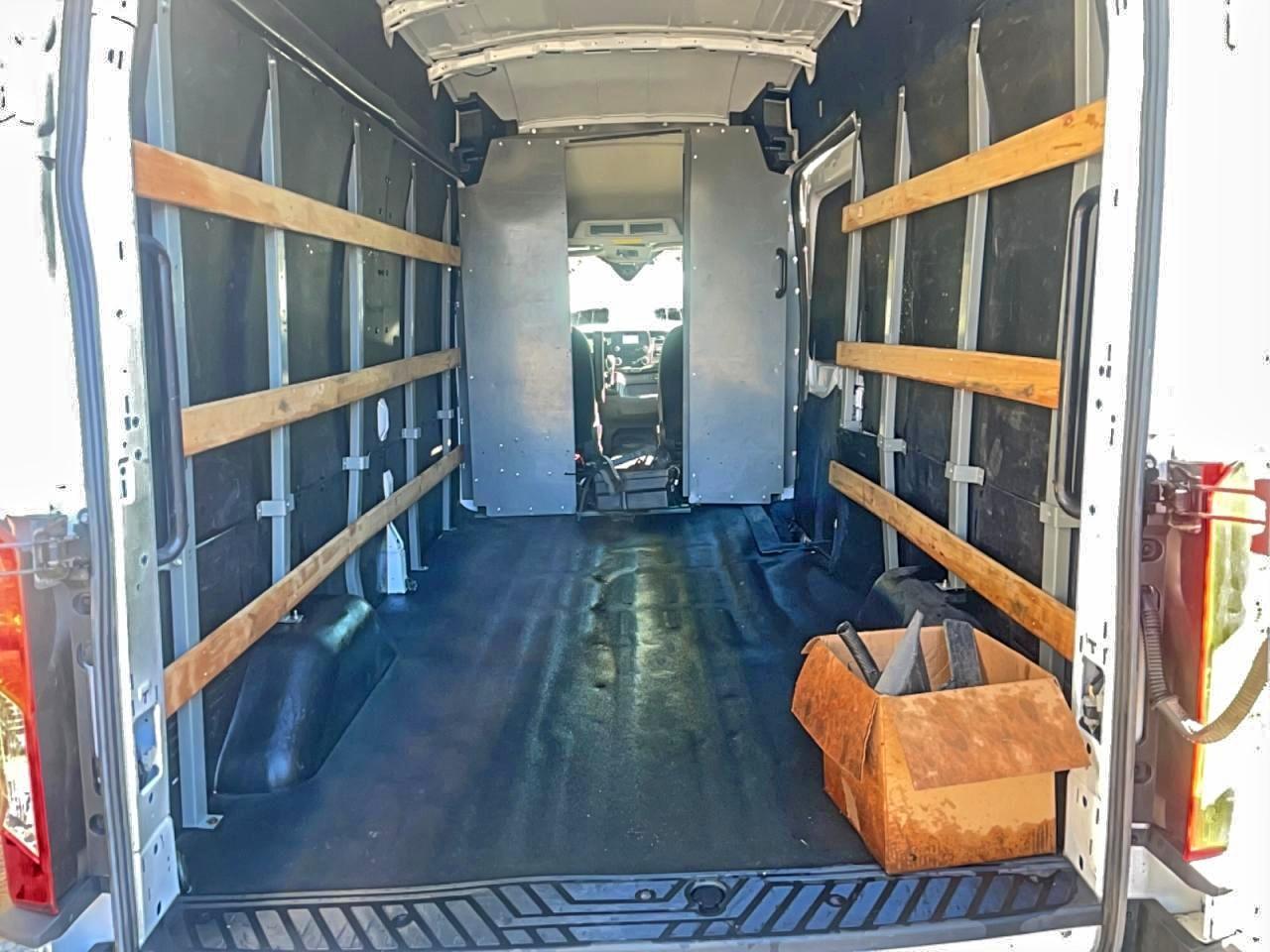 2022 Ford Transit T-250 - Image 6