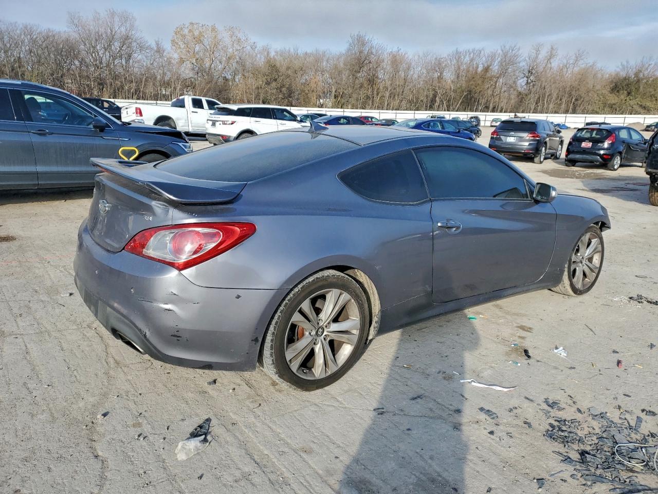 2010 Hyundai Genesis Coupe 3.8L - Image 3