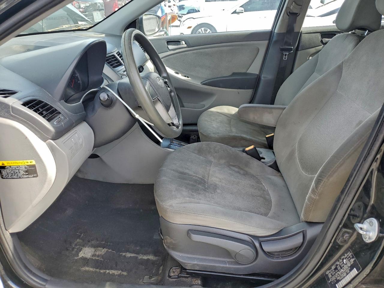2014 Hyundai Accent Gls - Фото 7