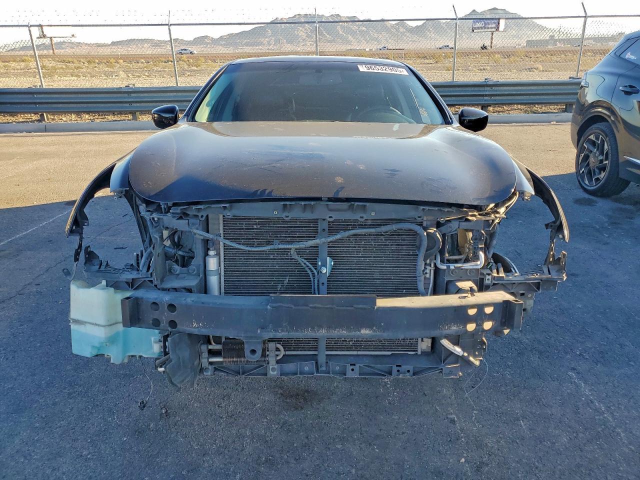 2011 Infiniti G37 Base - Фото 5