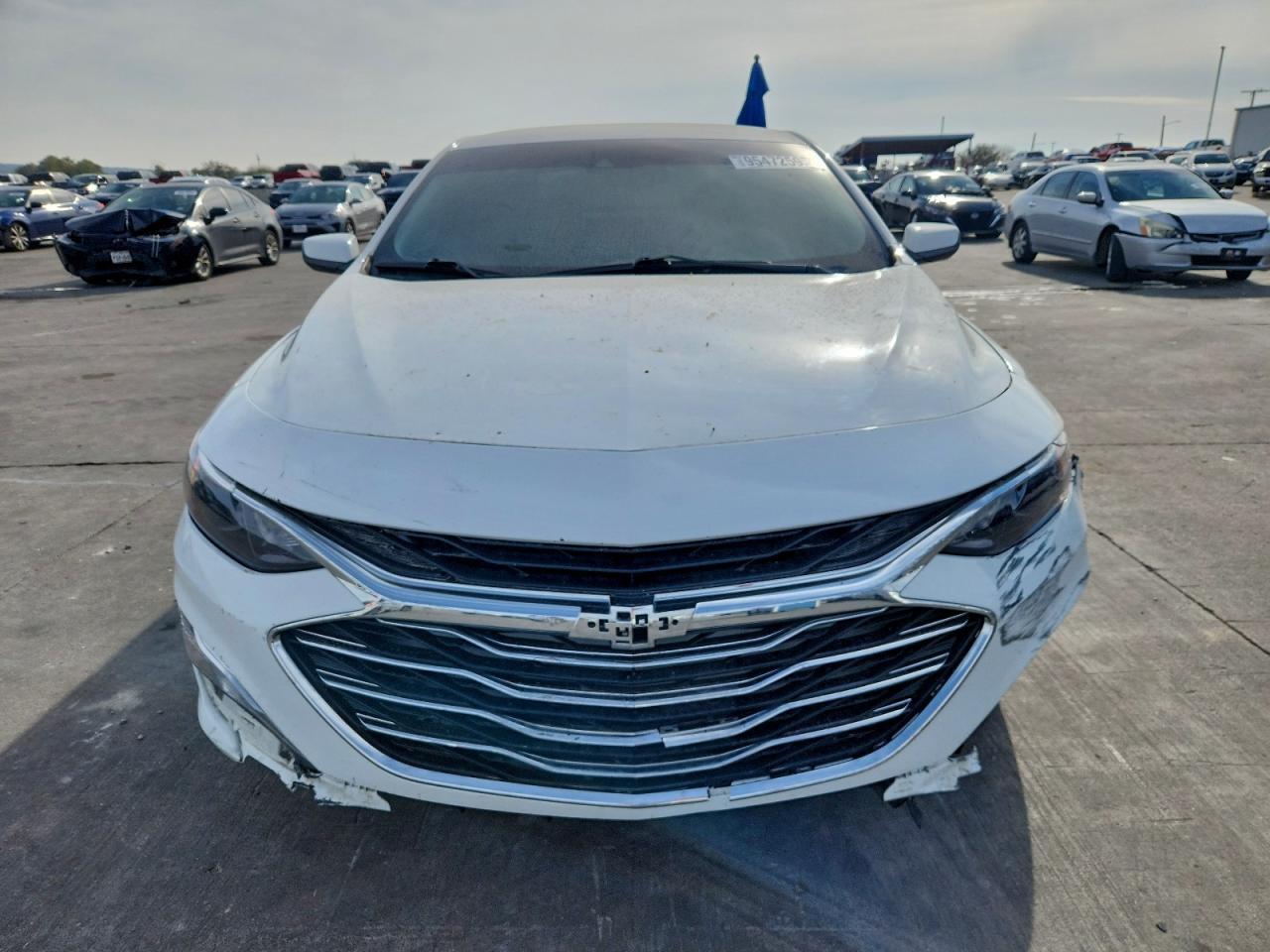 2021 Chevrolet Malibu Ls - Фото 5