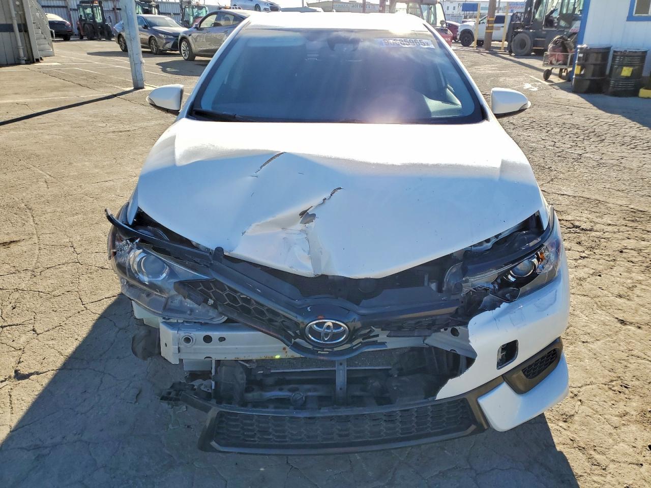 2017 Toyota Corolla Im - Фото 5