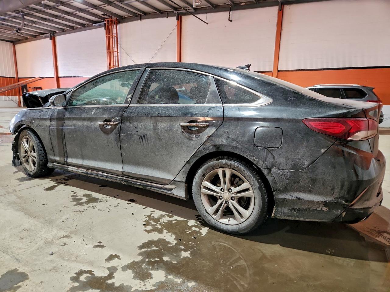 2018 Hyundai Sonata Sport - Image 2