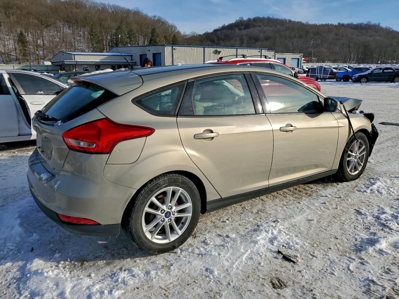 2016 Ford Focus Se - Image 3