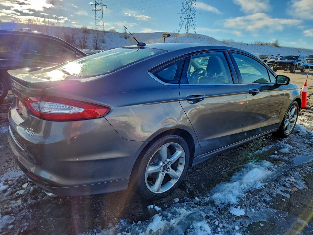 2014 Ford Fusion Se Hybrid - Фото 3