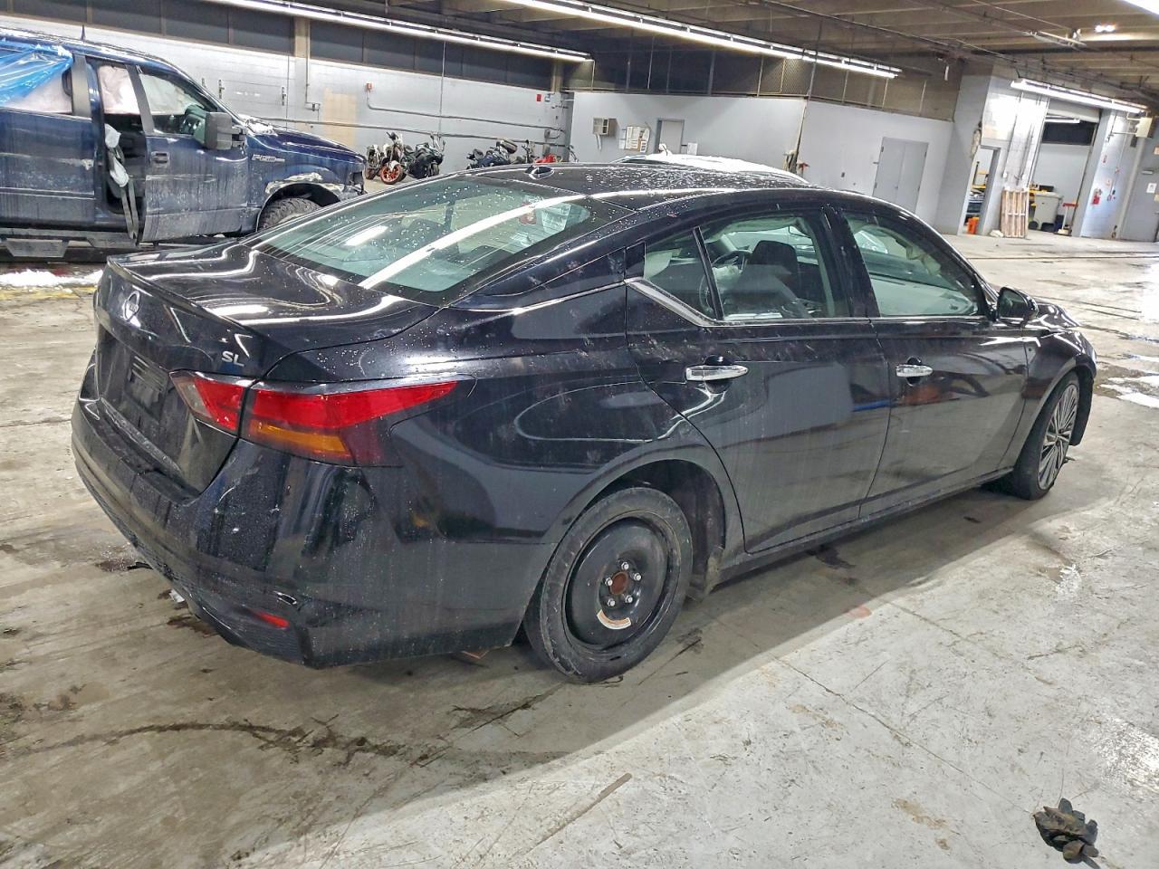 2023 Nissan Altima Sl - Фото 3