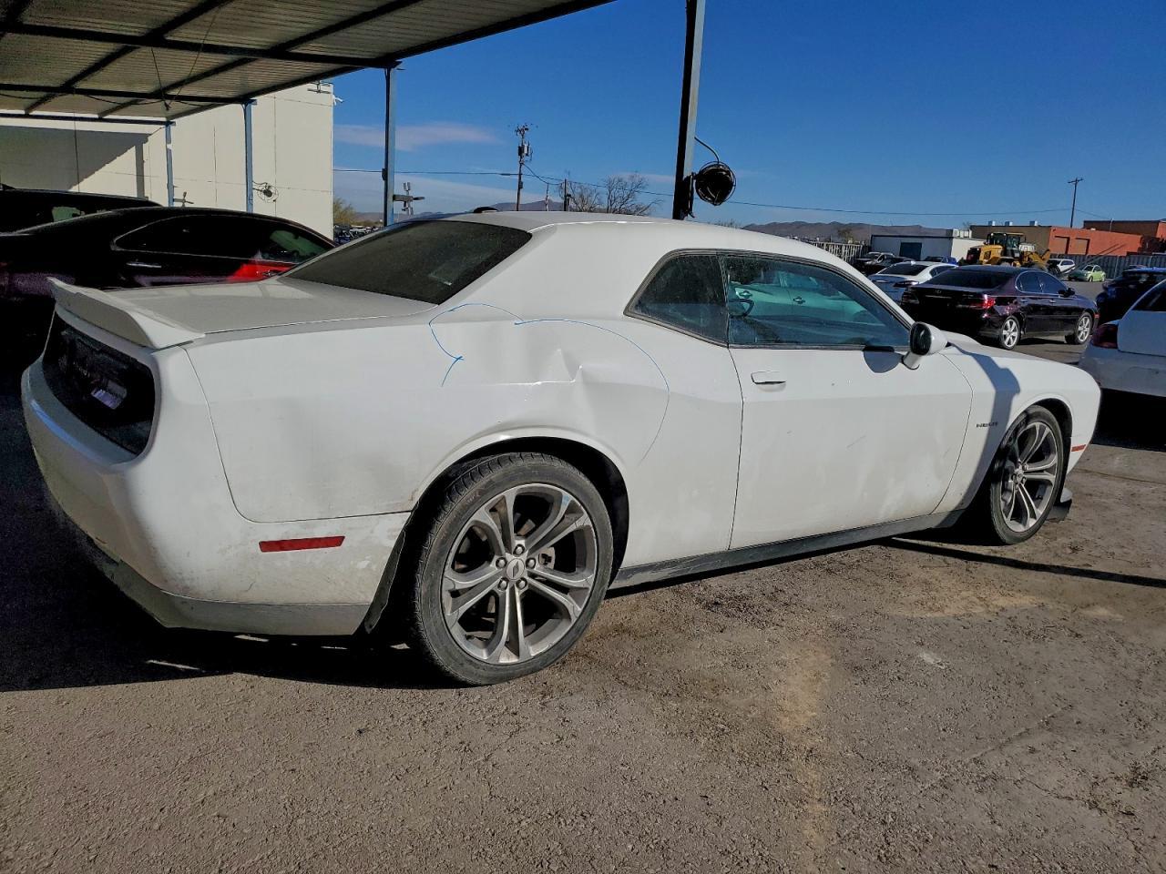 2022 Dodge Challenger R/T - Фото 3
