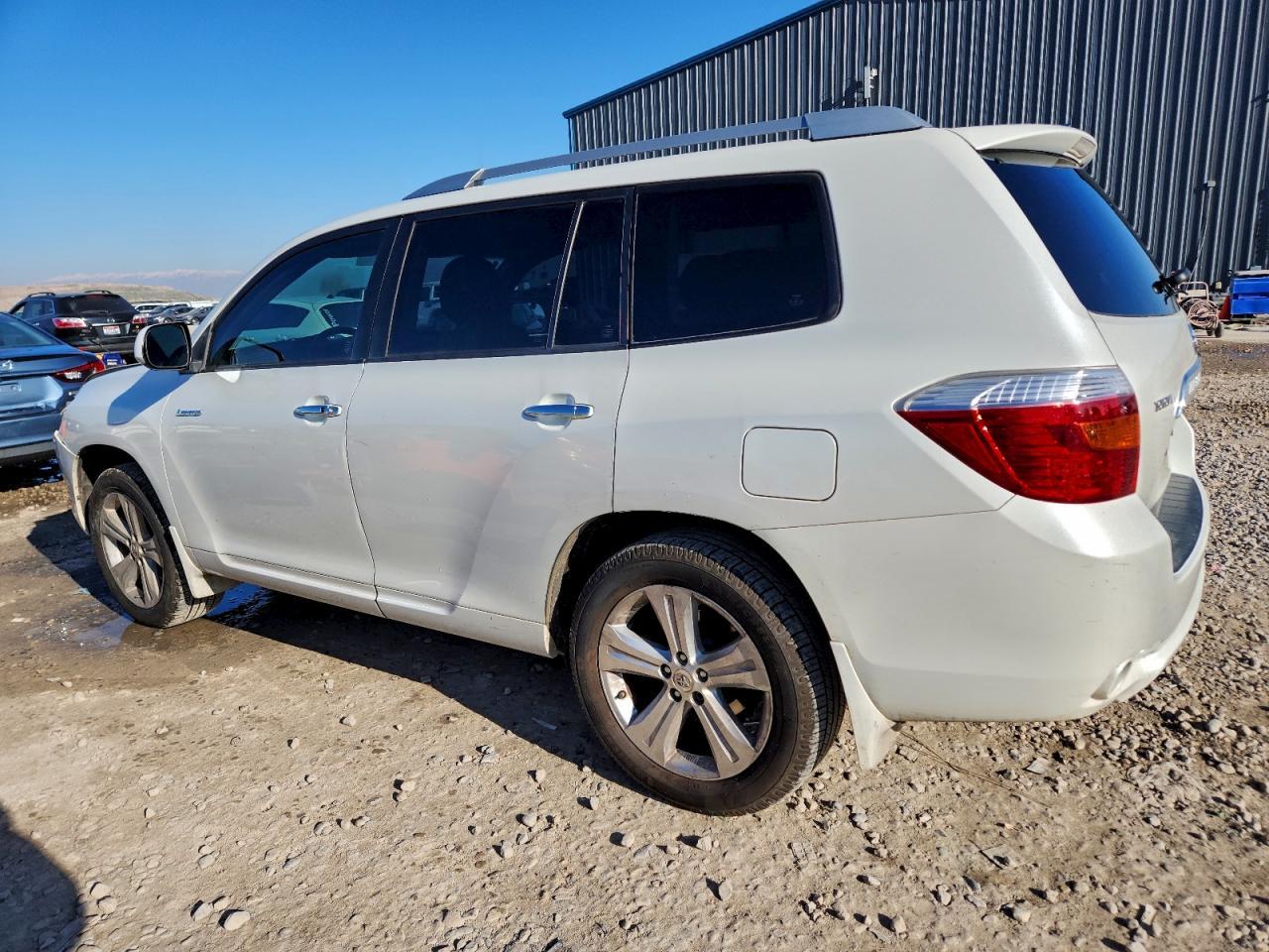 2008 Toyota Highlander Limited - Image 2