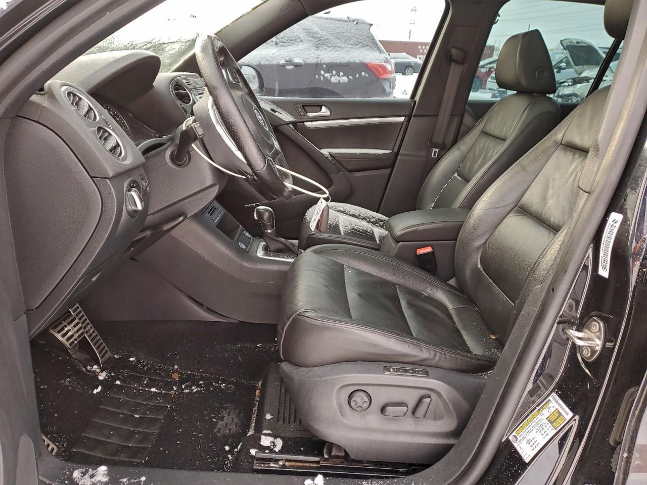 2015 Volkswagen Tiguan S - Фото 7
