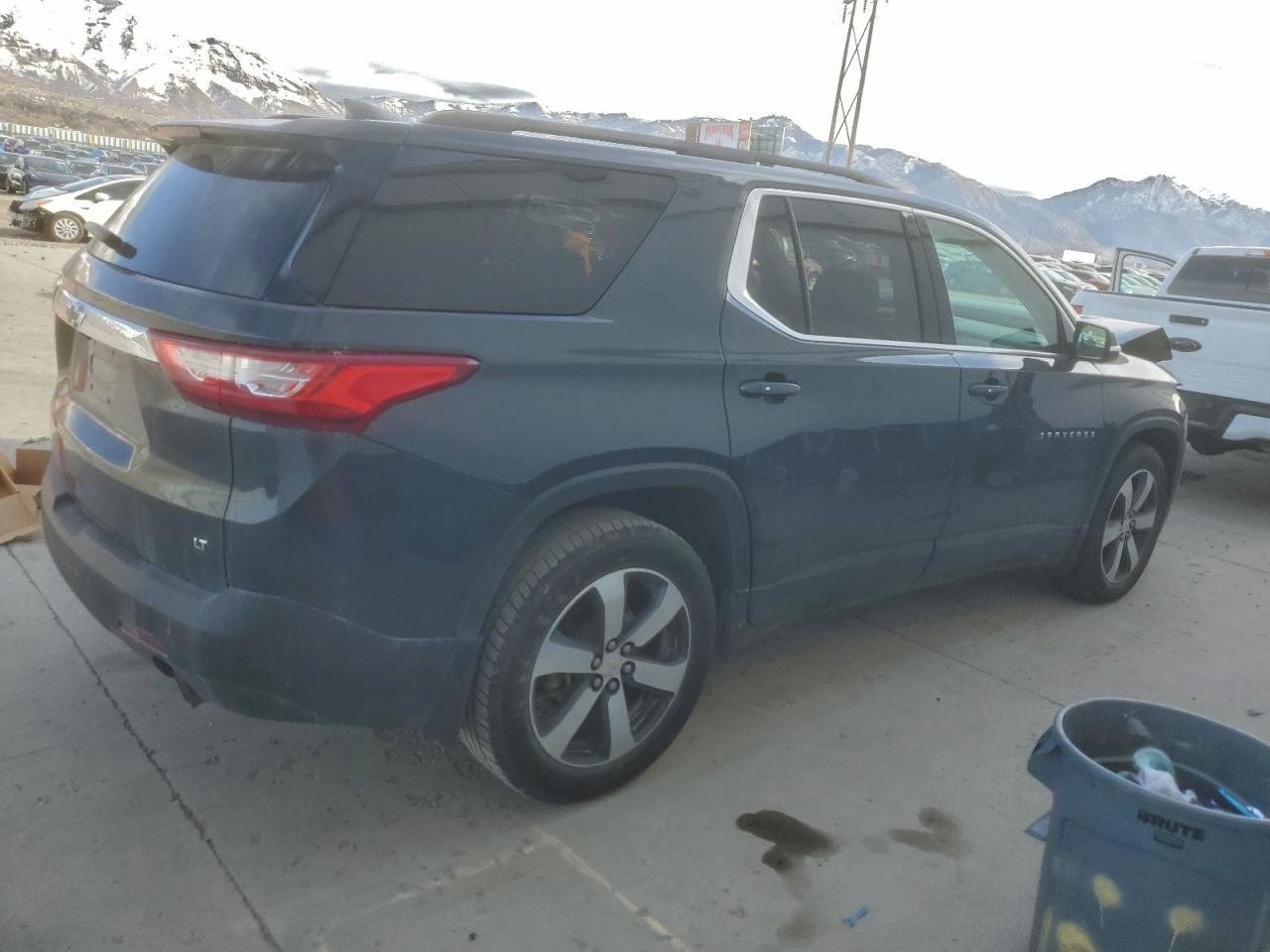 2019 Chevrolet Traverse Lt - Фото 3